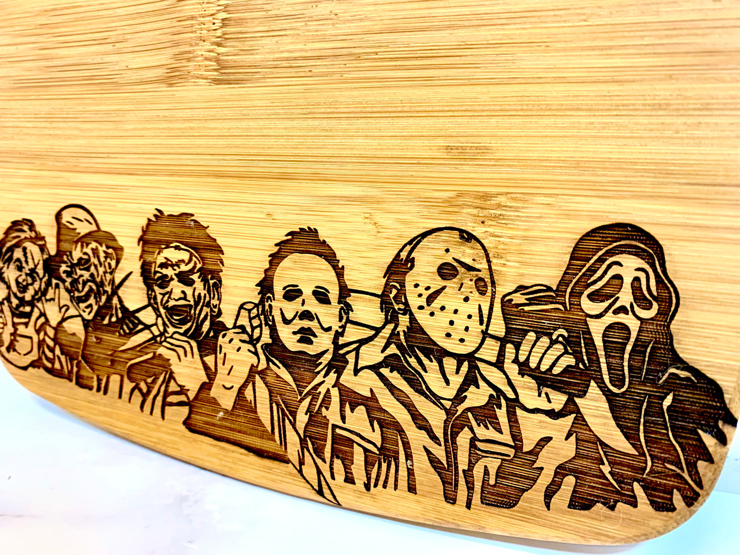 Horror Characters/Michael Myers/Jason Voorhes/Chucky/Freddy Kruger/Scream/Leather Face Cutting Board - MixMatched Creations