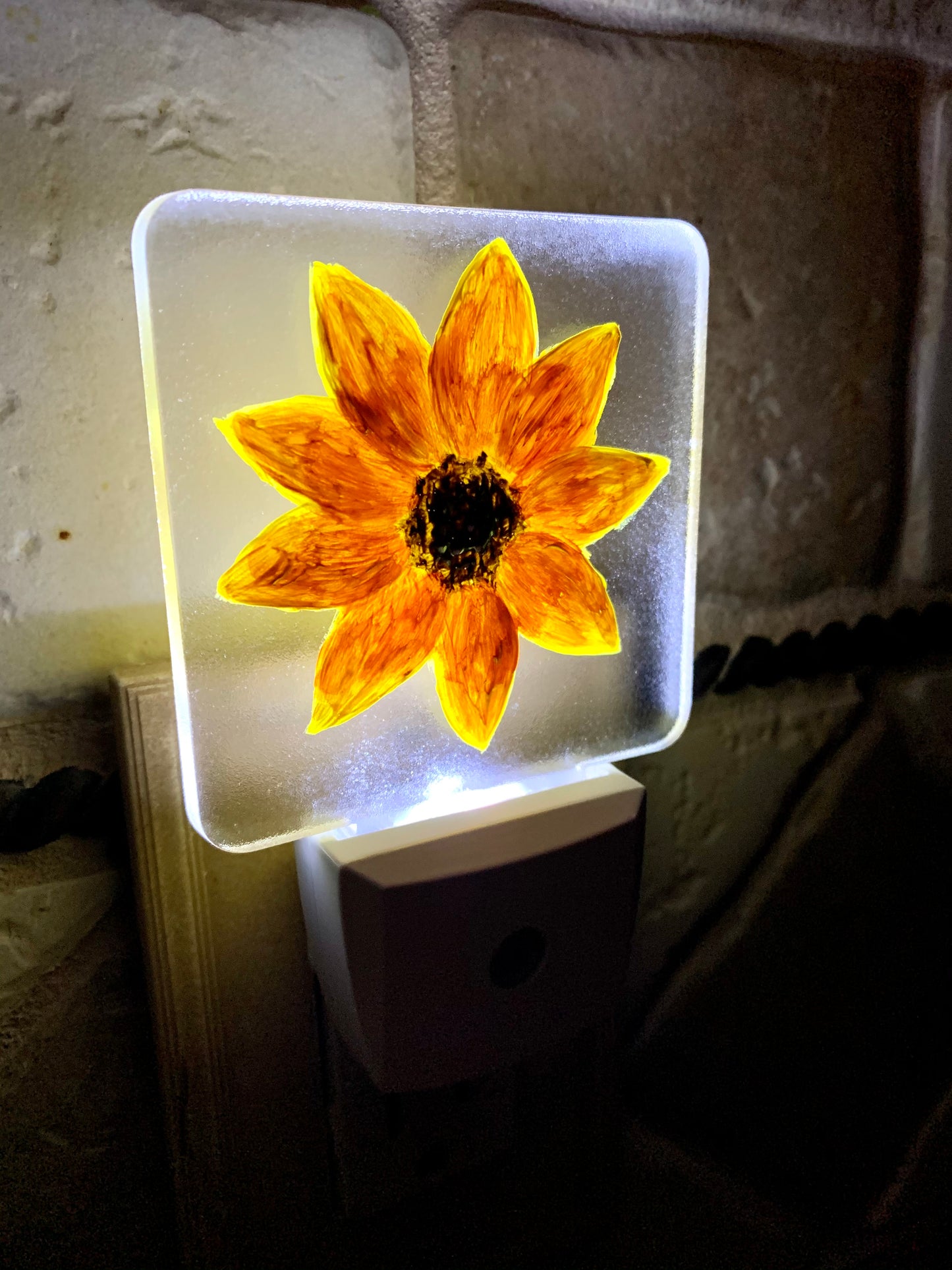 Sunflower Plug-in LED Night Light with Light Sensor - MixMatched Creations