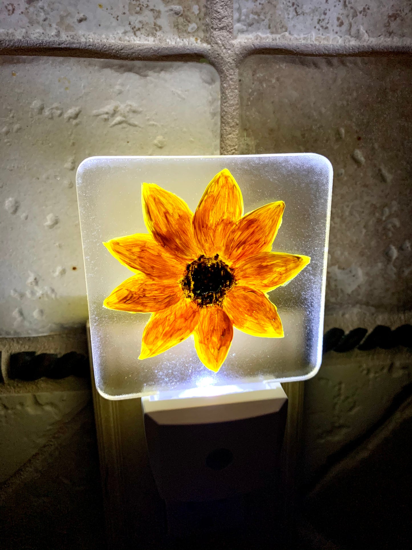 Sunflower Plug-in LED Night Light with Light Sensor - MixMatched Creations